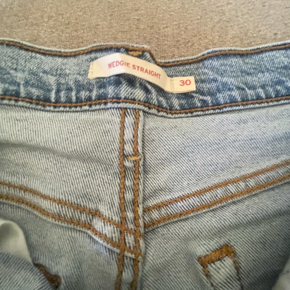 Levi cropped wedgie straight - Picture 3 of 6